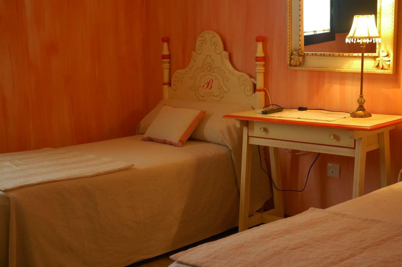 Molino La Boticaria Hotel Marchena  Bagian luar foto